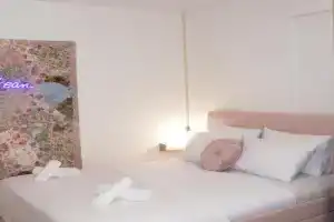 StarCentral, seaside, cosy and lovely apartment, Thessaloniki