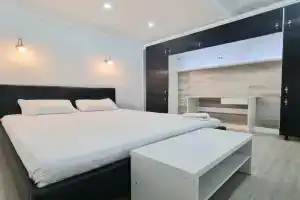 Comfort 40 m Apartment - Botanica - Fast WiFi - Self Check-in, Chisinau