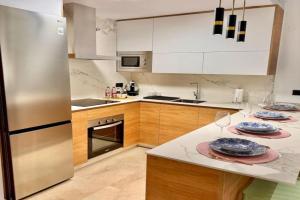 Primera linea de playa Apartamento ELENI, Estepona