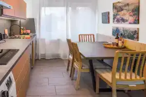 Zentrale Luxus Apartments Nürnberg, Balkon, Parkplatz, Self-Check-in, Nurnberg