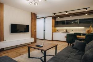 DUGA PARK lux Apartments, Kraguyevats