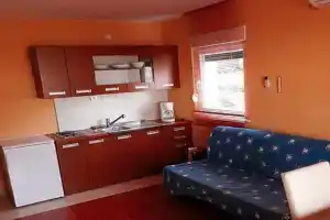 Apartments St Rialto - Superior One Bedroom Apartment with Balcony, Jelsa