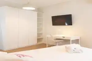 Dreams Exclusive Apartments With Terrace - Free Parking - M1 Station - Near Center, Sesto San Giovanni