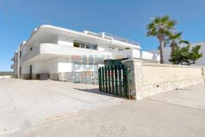 Appartamento La Torre Piano Terra Vista mare Puglia On line Apartments, Torre Mozza