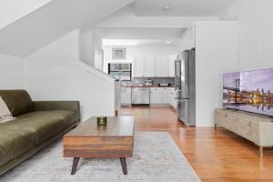Modern Chic Fishtown-Philly Home with Roof Deck Guest house, Philadelphia