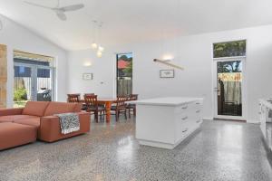 The Sunshine House, Warrnambool