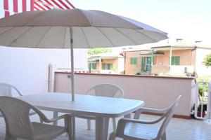 Sirolo, trilocale con portico e aria condizionata - S205 Apartments, Sirolo
