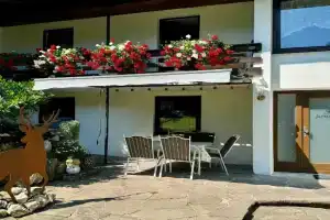 Ferienwohnung Alpenhirsch Apartments, Schwangau