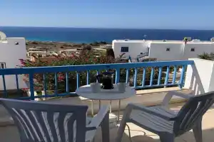 Ikaria Village Magnificent 2 bed with sea views, Chlorakas