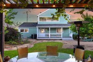 Downtown Splendor Guest house, Napa