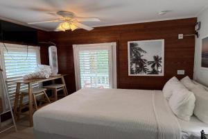 Carey's Corner Guest house, Key West