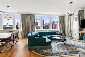 Hotel Perle, New Orleans