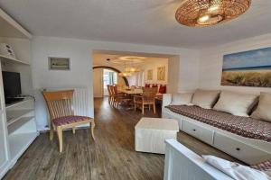 Raphael - "Elvis Presley" Guest house, Timmendorfer Strand