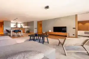 ISARD HOMES & SPA BY SELECT RENTALS Apartments, Ransol