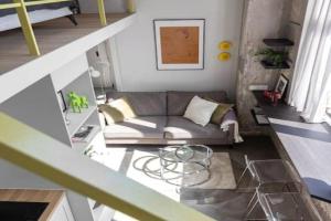 Artsy Design Loft - Hip District Uptown Apartments, Vilnius