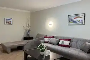 Serenity Suites, Qusar