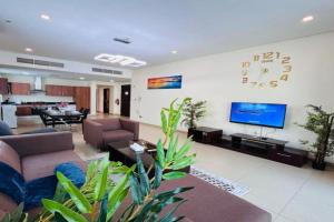 Aspire Tower - Two Bedroom Sunny Staycation, Manama