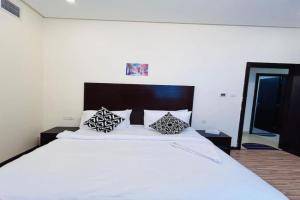 Aspire Tower -Chic City Escape Juffair Apart-hotel, Manama