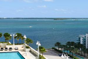 Amazing Condo Brickell with Ocean-Pool View Apartments, Miami
