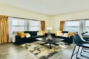 City View Location For Entertainment And Sports Apartments, Indianapolis