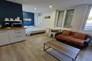 Appt Canada 4 Apartments, Valenciennes