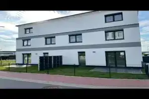 Neu-gebautes-komplettes-Reihenhaus Guest house, Oberasbach