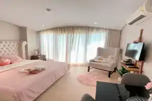 Venetian Signature Condo Pattaya Hotel, Jomtien Beach