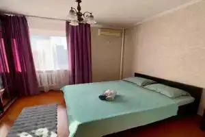 Dvuhkomnatnaya v Zolotom kvadrate Apartments, Almaty