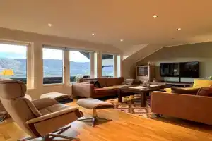 Beautiful penthouse centrally located in, stunning views, Geilo