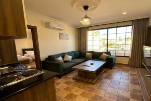 12 Antica jabalal-lwebdeh Apartments, Amman
