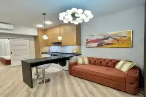 Gabus, metro Oybek Apartments, Tashkent
