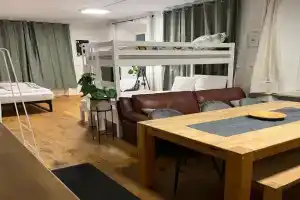 KemptenCityHostPlus-Unterkunft Charme im Denkmal Guest house, Kempten