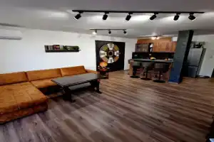 Rebeka Luxury Apartment, Tryavna