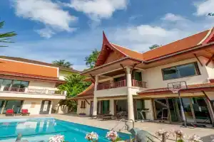 Kata Sea Cloud Villa半山海景独栋别墅, Kata