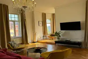 Lio Suite Design Apartment Balkon Netflix, Minden