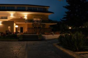 Le Pernici Apartments, Mascalucia