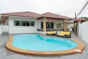 Pool Villa 3 Bedrooms, Closeby Patong, Chic and Quiet, Kathu