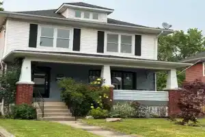 Luxury and comfy Home- Niagara getaway Guest house, Niagara Falls