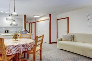 Atray B7 Apartment - Snow and Trek, Morzine