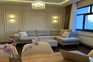 City Center, White Towers Apartments, Baku