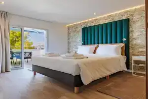 The Palm Suites - Adults Only, Limassol