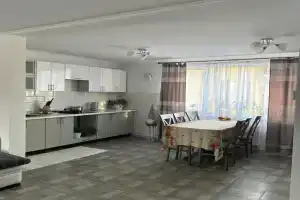 Sertse Karpat Guest house, Yasinya