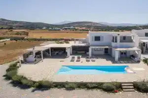 Galani, Immaculate Home with Private Pool & Beach View in Kastraki, Naxos Guest house, Kastraki Naxou