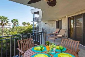 Driftwood Dreams by Last Key Realty Guest house, Key West