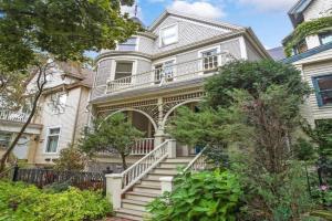 Beer Baron's Abode Villa, Milwaukee