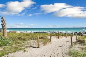 Beachwalk Resort, Hollywood