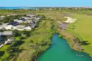 Mont Choisy Golf & Estate Suite Apartments, Pointe aux Canonniers
