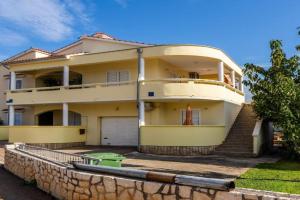 Apartments with parking space - 23588, Vir