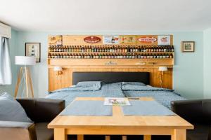 Brugge, Bed&Coffee at home, free parking for beerlovers 3 Guest house, Bruges