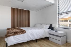 Walking distance to Caltech convention Center Landmark room, Pasadena